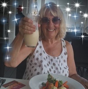 Meet your Posher, Marilyn